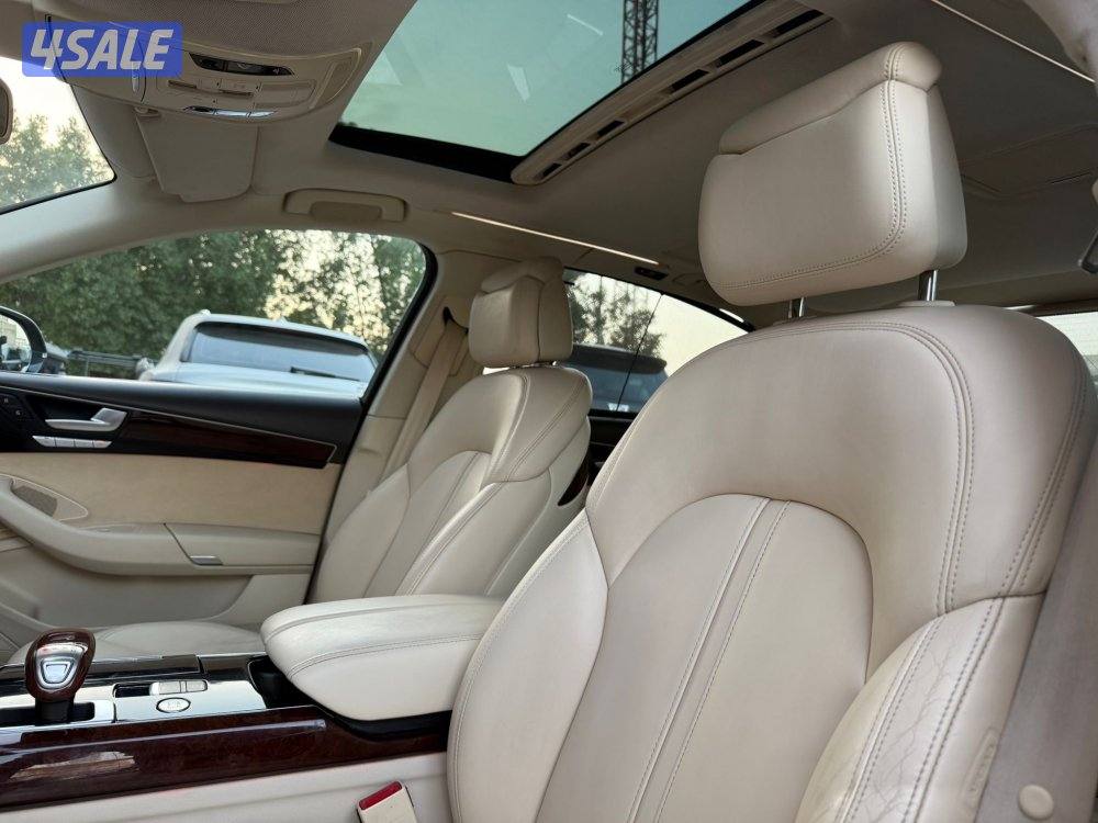 AUDI A8L 30T Quattro _2012 صبغ الوكالة8