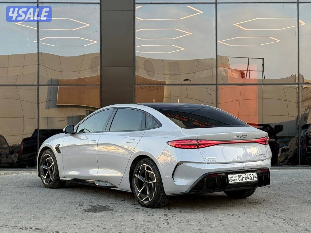 BYD SEAL EV_2025 صبغ الوكالة_ كهربائية بالكامل3