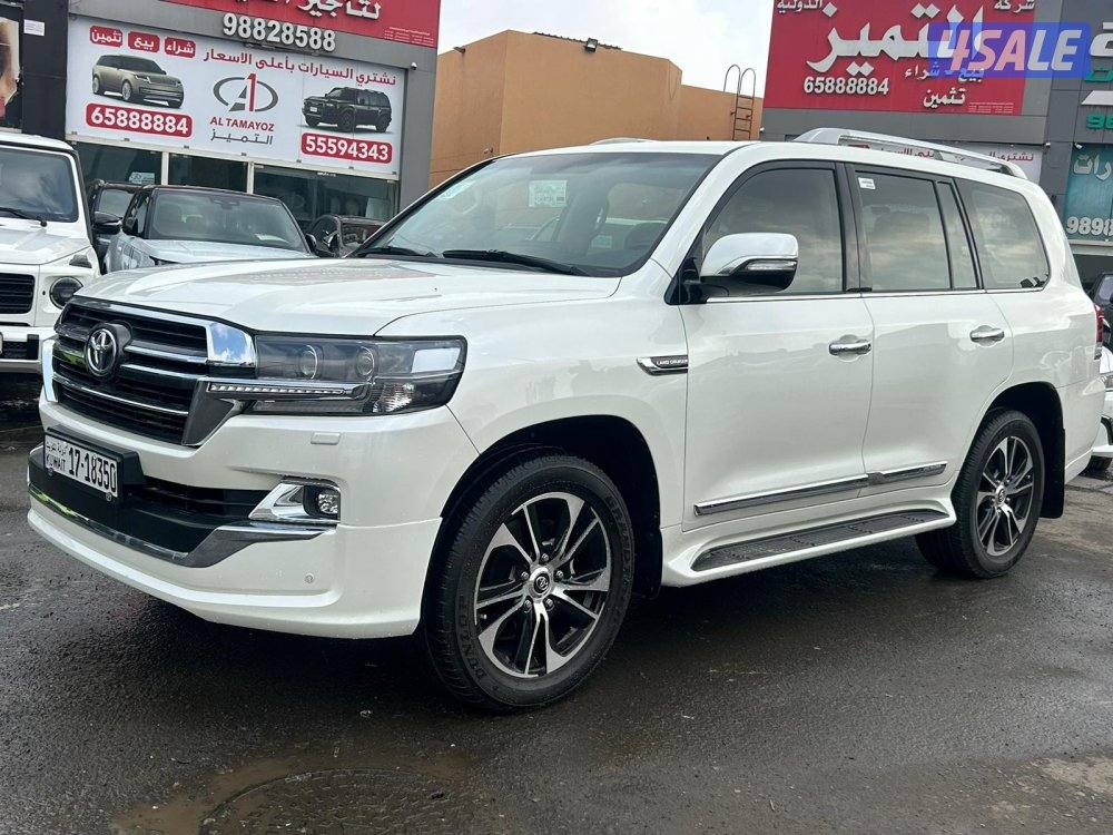 لاند كروزر GX.R-قراند تورينق .V8 موديل 2020 ماشى 15.000 k.m8