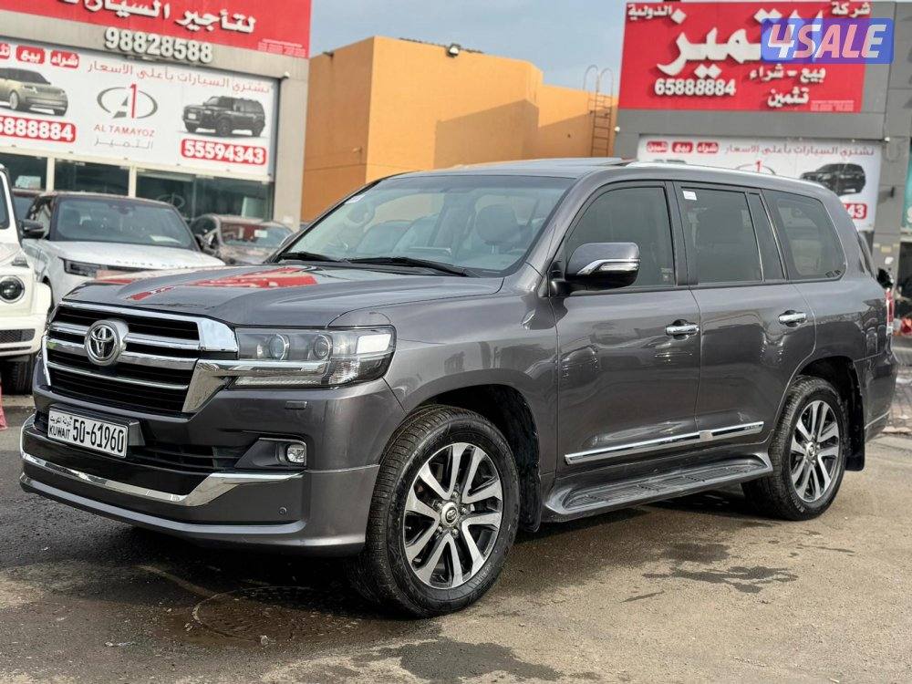 لاند كروزر GX.R-قراند تورينق .V8 موديل 2019 ماشى 250.000 k.m8