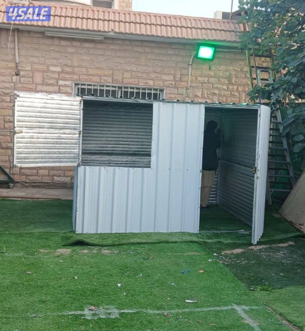 للبيع بناجر خيل صيفيه + بواديك ومخازن علف وغرف حرّاس10