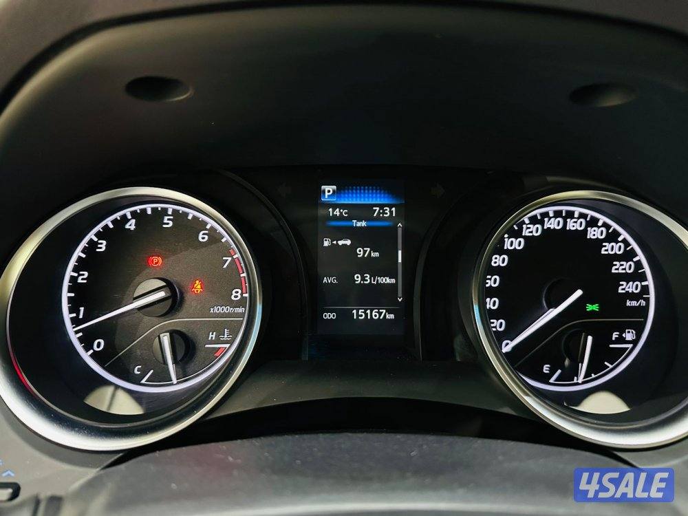 للبيع تويوتا كامري LE  2.5موديل 20247