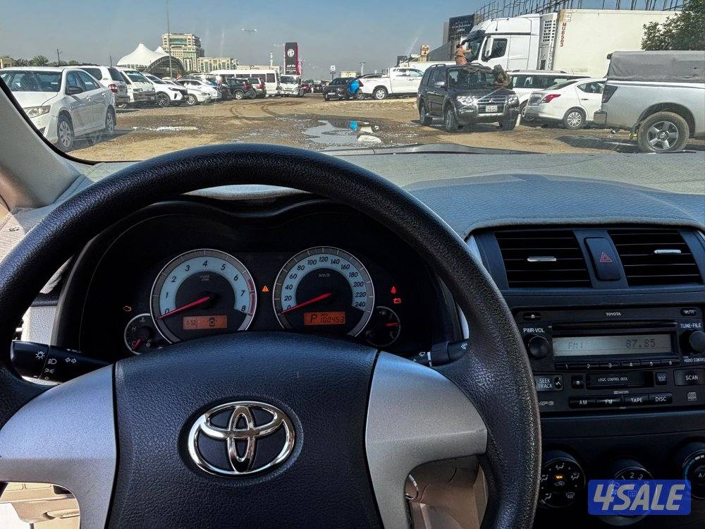 تويوتا كورلا8