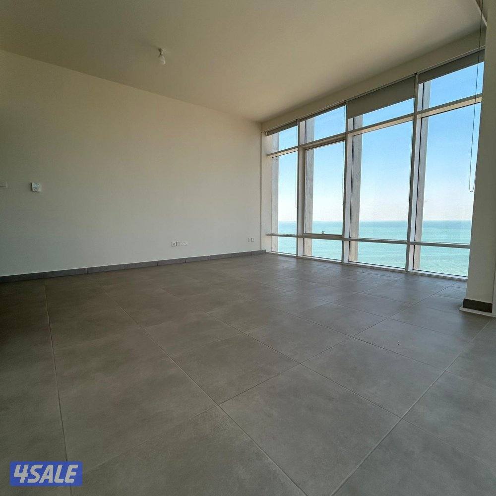 شقة نصف مفروشة اطلالة بحرية للايجار في دسمان1