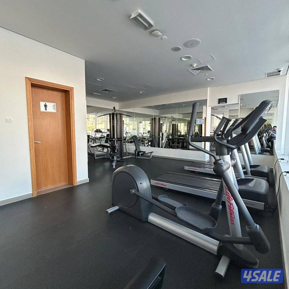 شقة نصف مفروشة اطلالة بحرية للايجار في دسمان15