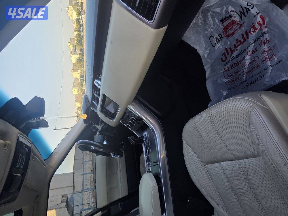 للبيع رنج سبورت موديل ٢٠١٤ ماشي ٢٠٠ سيرفس منتظم  كامل المواصفات بانورا9