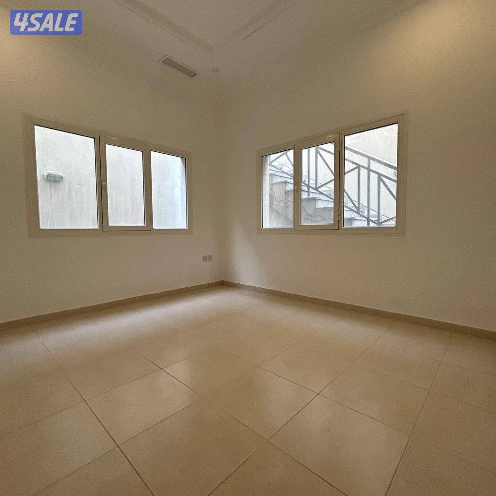 شقة سرداب مع حوش للإيجار في سلوى1