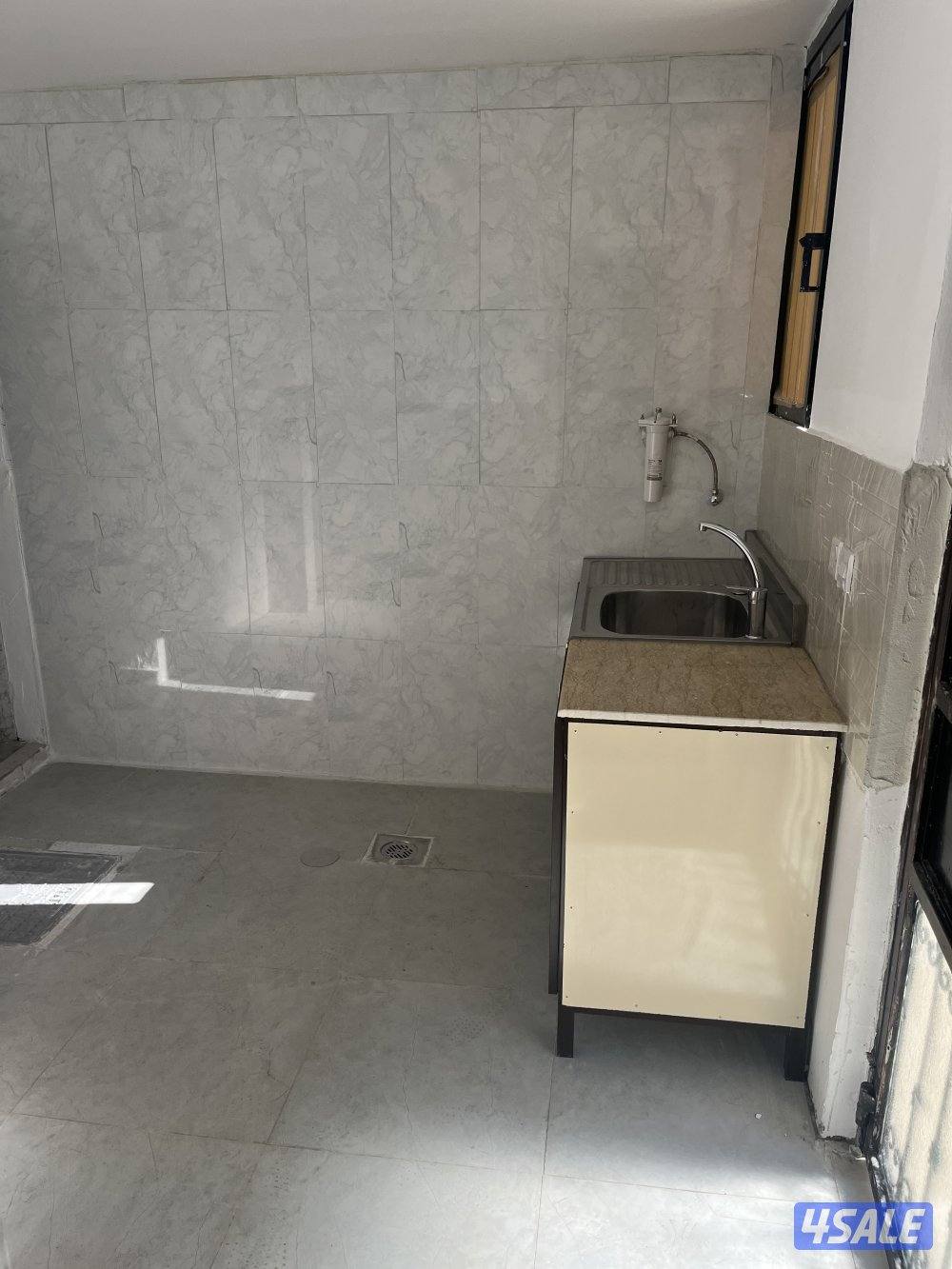 استديو للايجار في البيان4