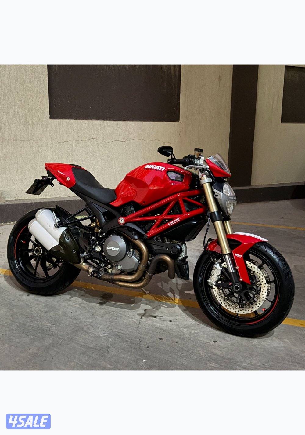 DUCATI Monster 1100 EVO Limited Edition2