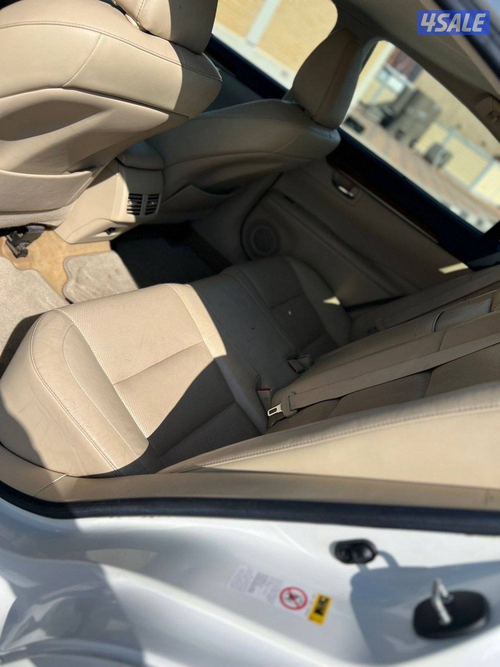 لكزز ES250 شرط فحص عداد8