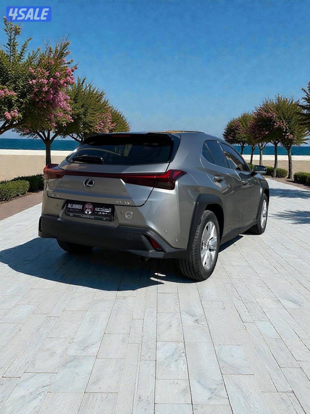 📍لكزس UX200 - م٢٠٢٣ - عداد ٣٥ الف - صبغ وكالة - وارد الساير 📍5