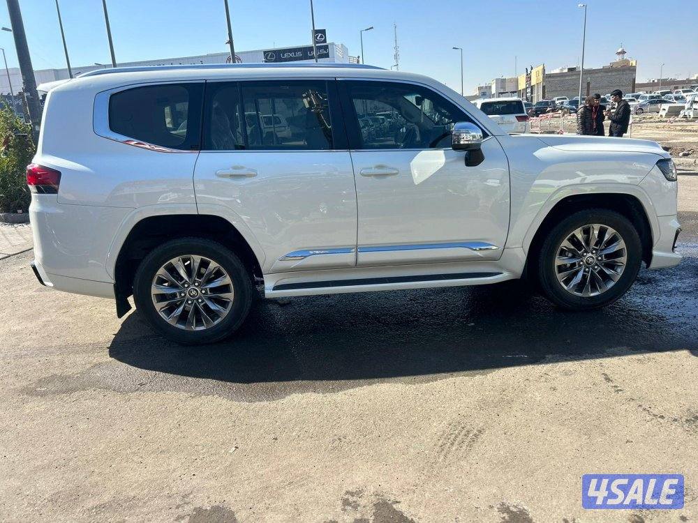 تويوتا لاند كروزر GX.R AEROs  twin turbo.V6 موديل 2023 ماشى 130.000 k.2