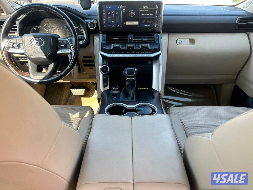 تويوتا لاند كروزر GX.R AEROs  twin turbo.V6 موديل 2023 ماشى 130.000 k.6