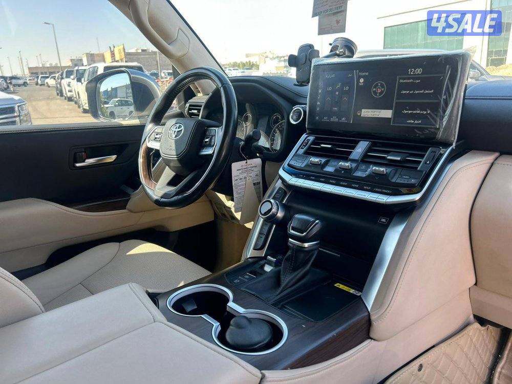 تويوتا لاند كروزر GX.R AEROs  twin turbo.V6 موديل 2023 ماشى 130.000 k.7