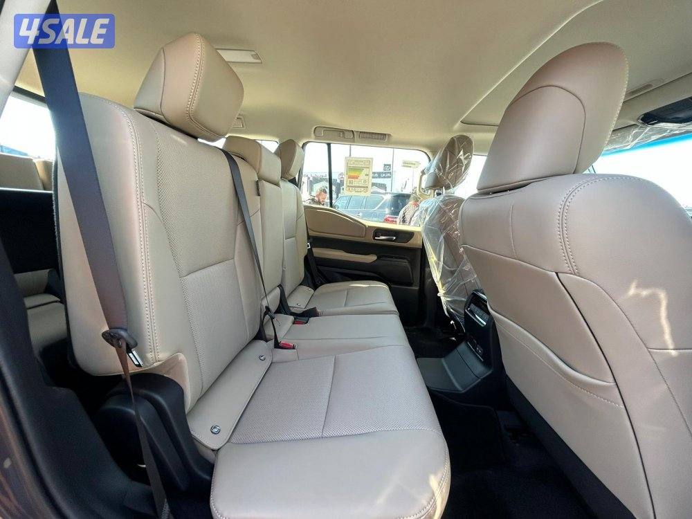 تويوتا برادوTURBO-V4.TX موديل 2026 اصفار  وارد الساير.شاشة8بوصة7