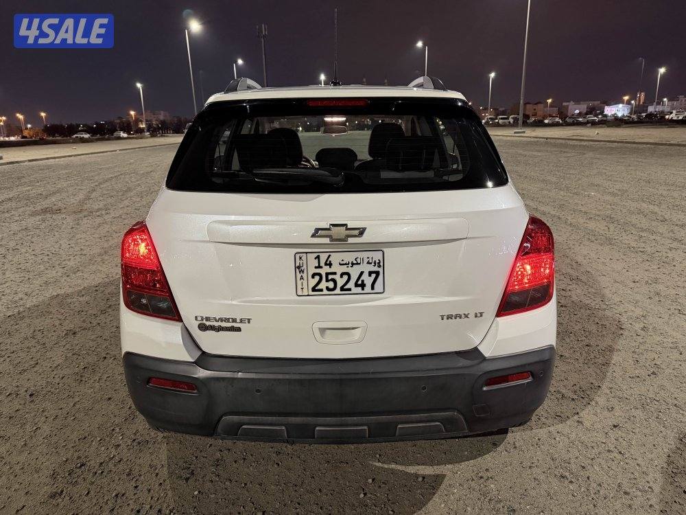 للبيع شفرولية تراكس نظيف جداً8