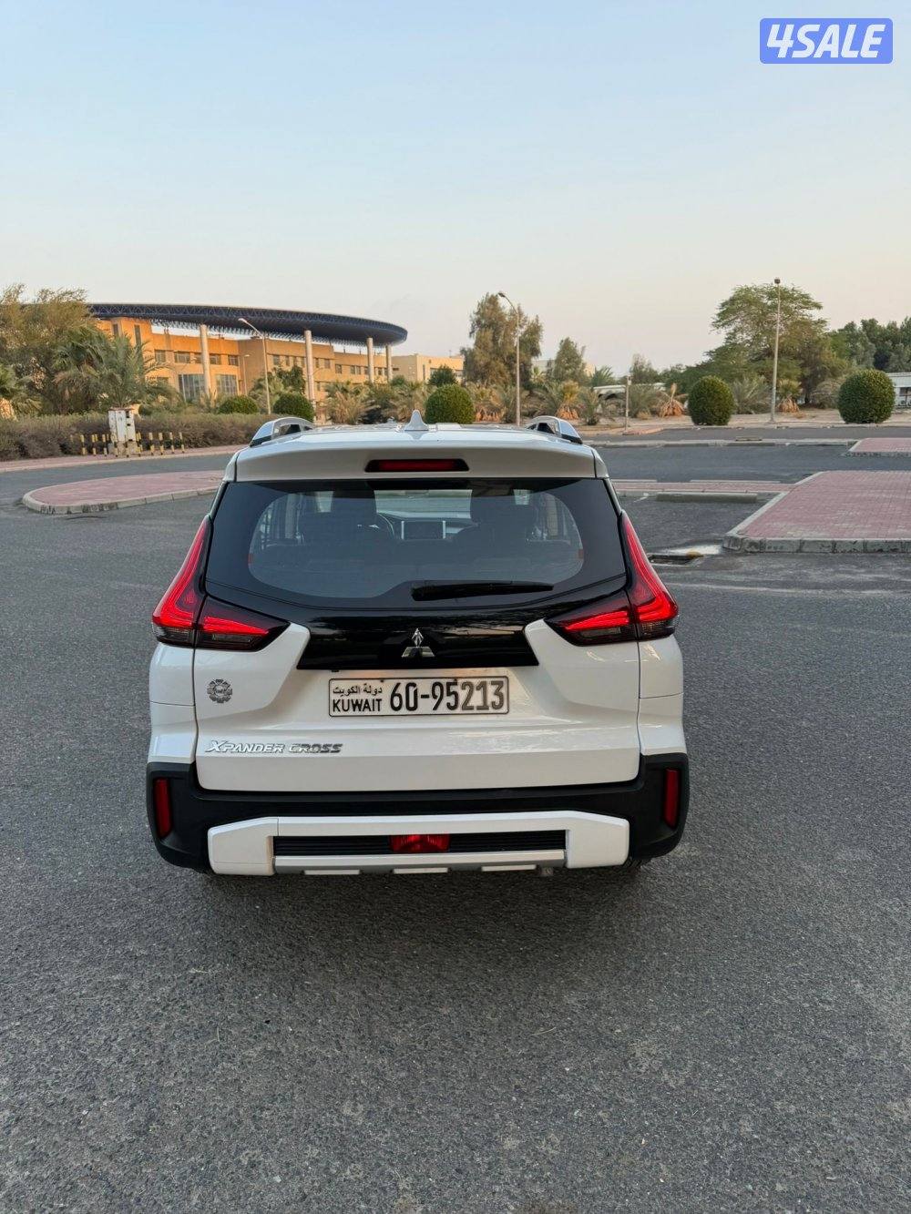 اكسباندر كروس 2023 قمه بالنظافه وشرط الفحص الكامل سيرفيس وكاله منتظم3