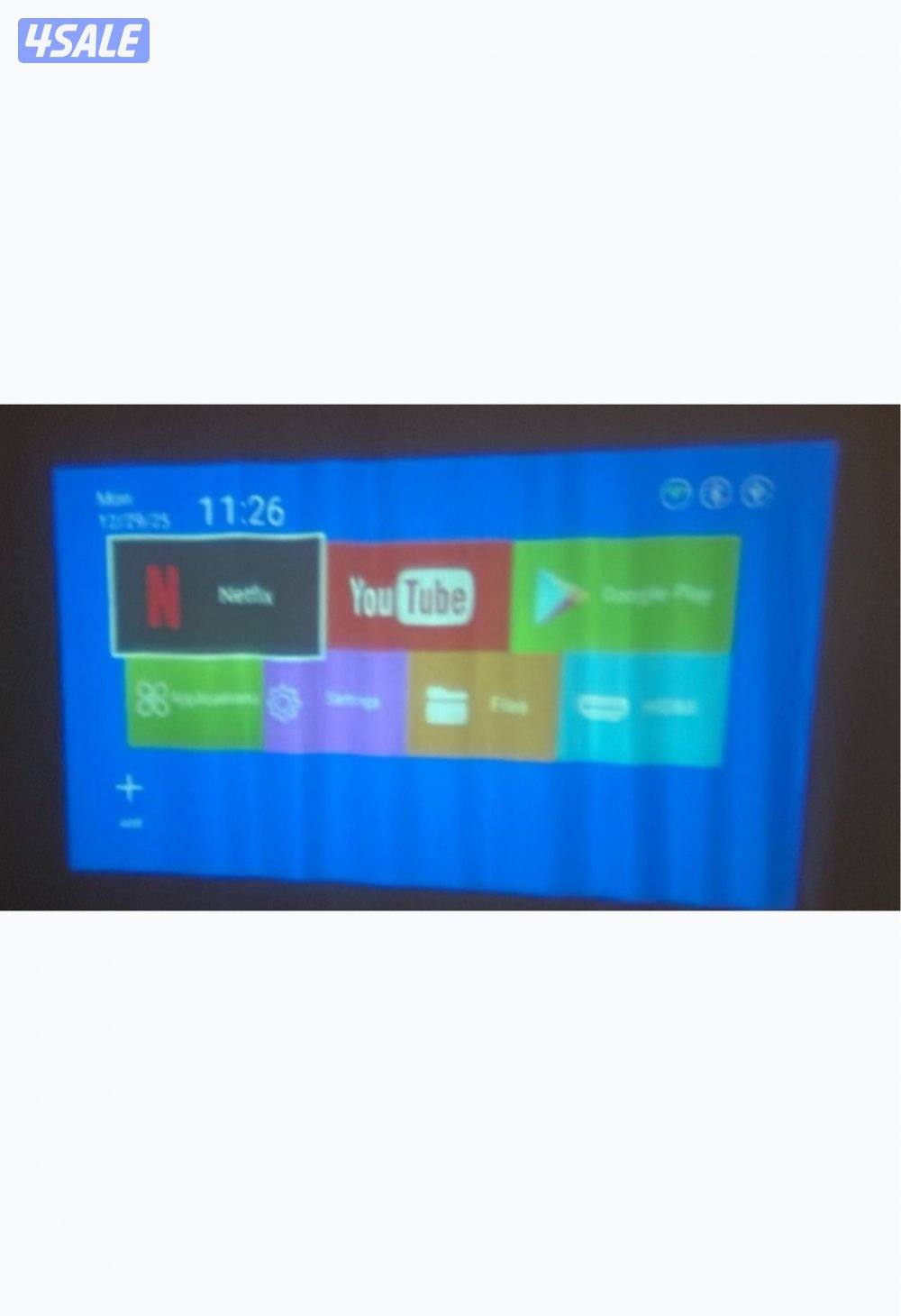 بروجكتر للبيع / فيه نتفلكس ويوتيوب0