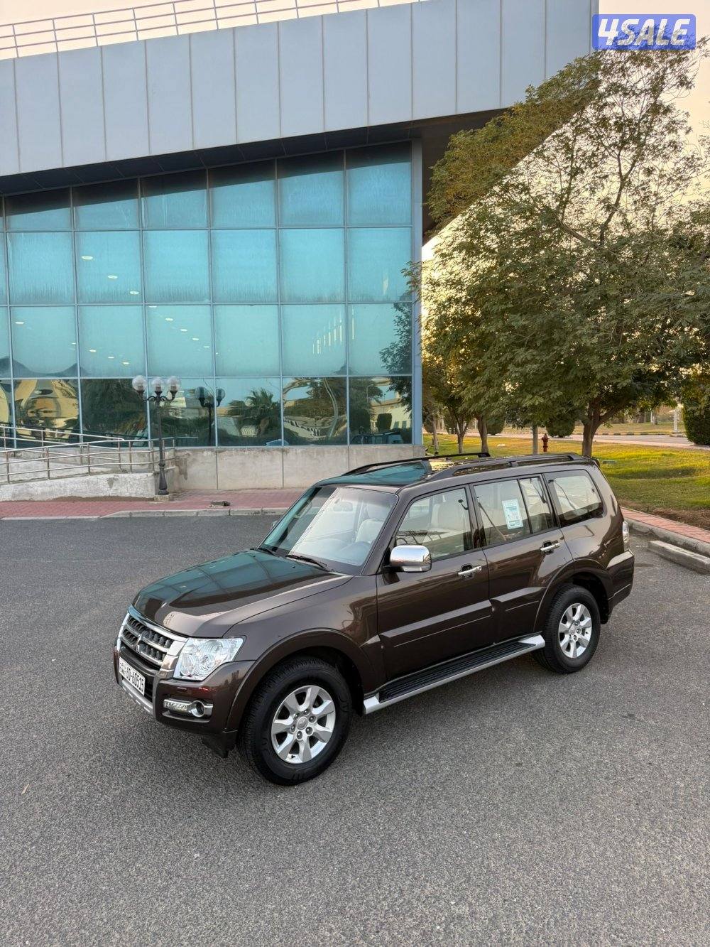 باجيرو 2022 فل اوبشن فتحه وثلاجه وخريطه ماشي 100 الف سيرفيس منتظم5