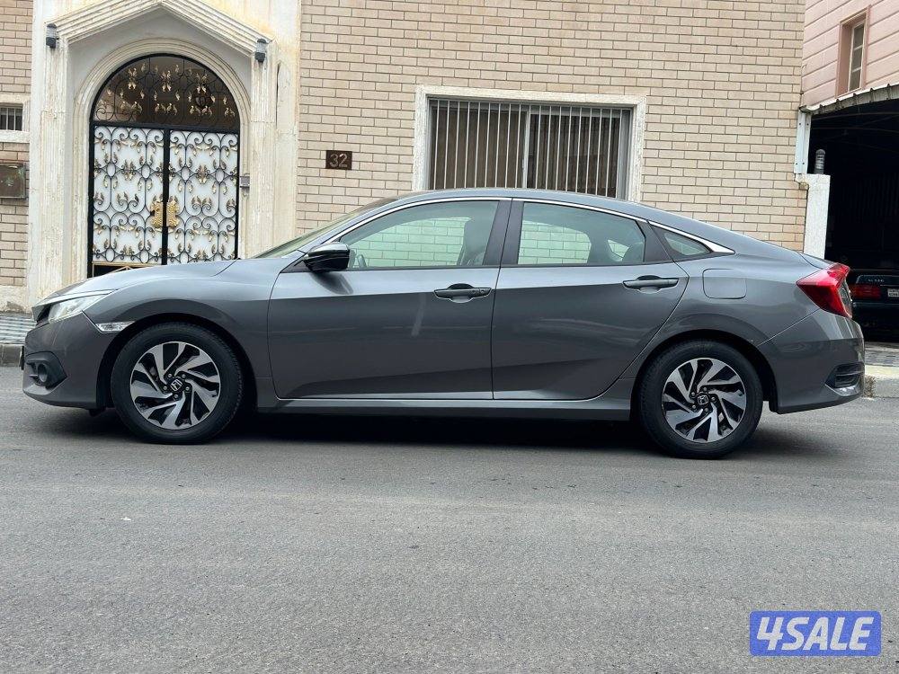 للبيع هوندا سيفك 2017-ممشى مميز 40 الف4