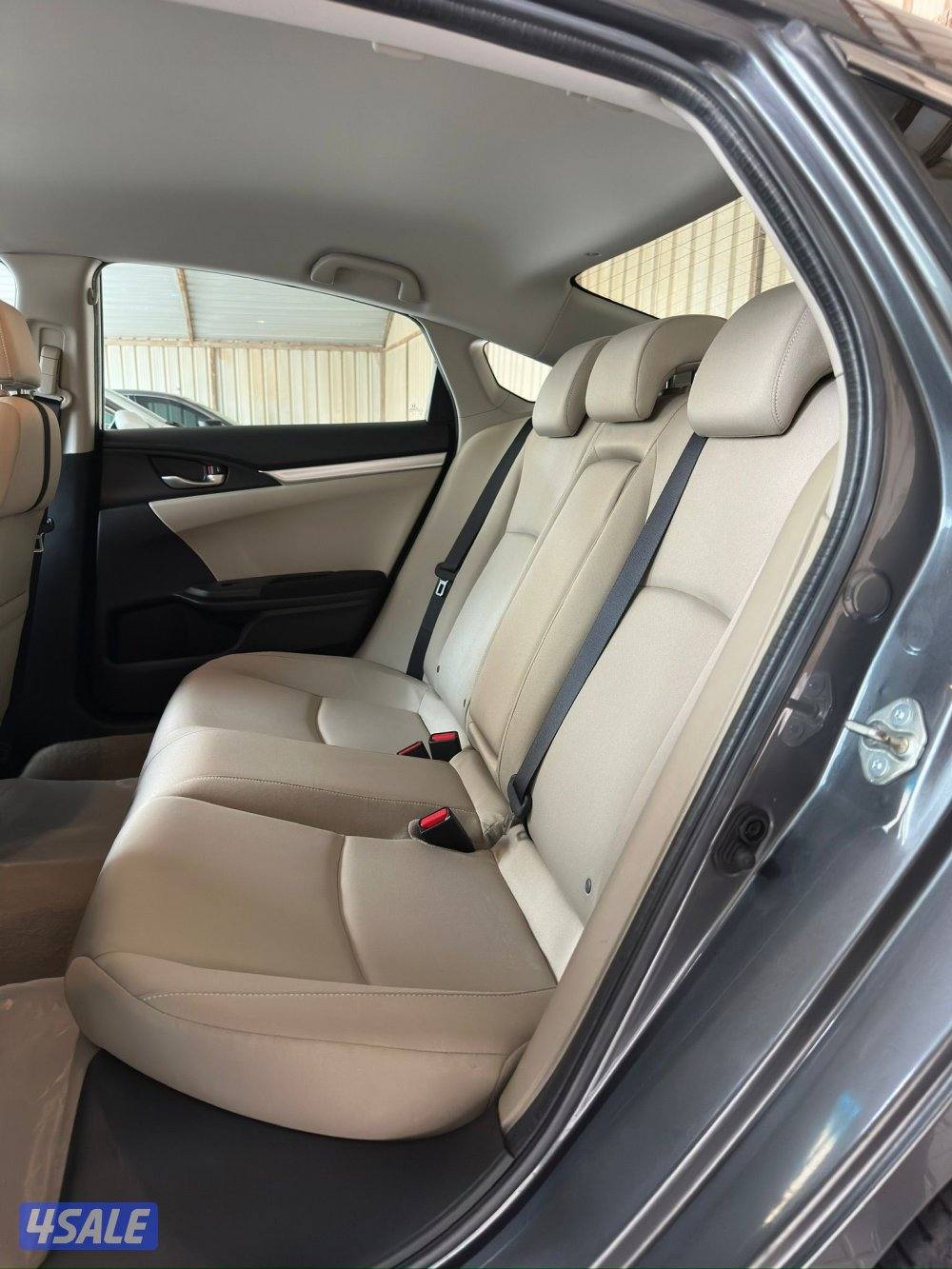 للبيع هوندا سيفك 2017-ممشى مميز 40 الف10