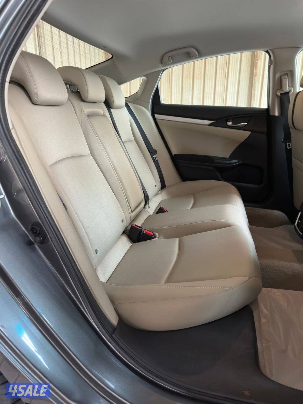 للبيع هوندا سيفك 2017-ممشى مميز 40 الف11