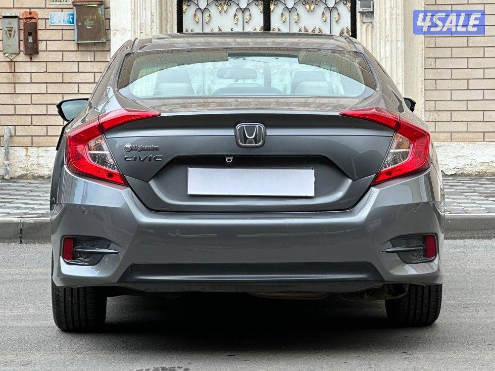 للبيع هوندا سيفك 2017-ممشى مميز 40 الف12