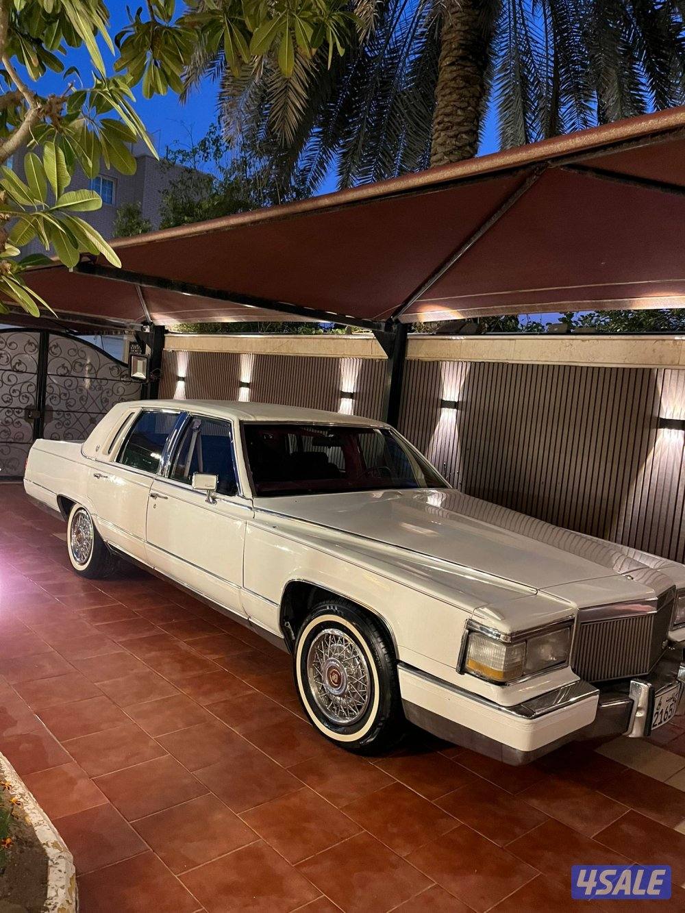 للبيع كاديلاك فلييت وود 1991 وكالة الكويت0