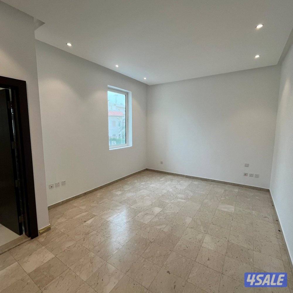 فيلا للإيجار في السلام قطعة 62