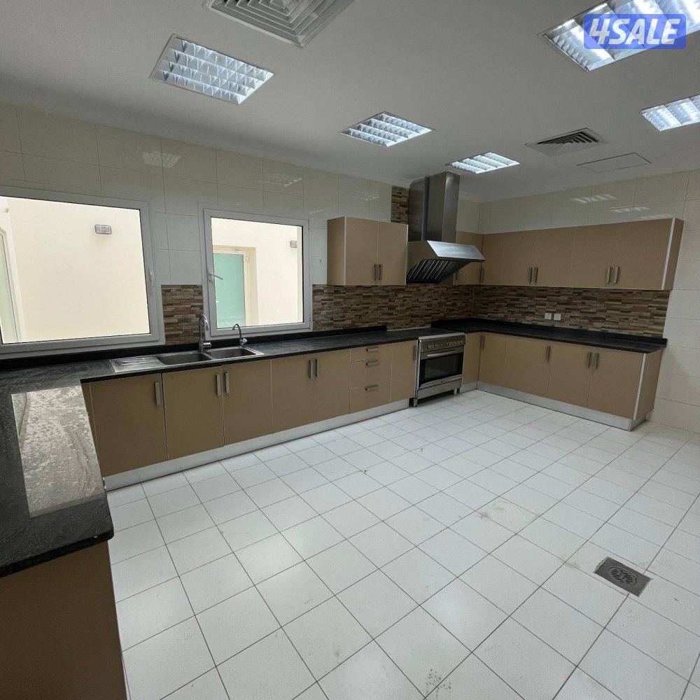 فيلا للإيجار في السلام قطعة 65