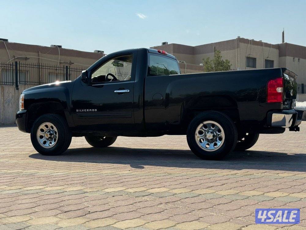 للبيع وانيت سلفرادو4