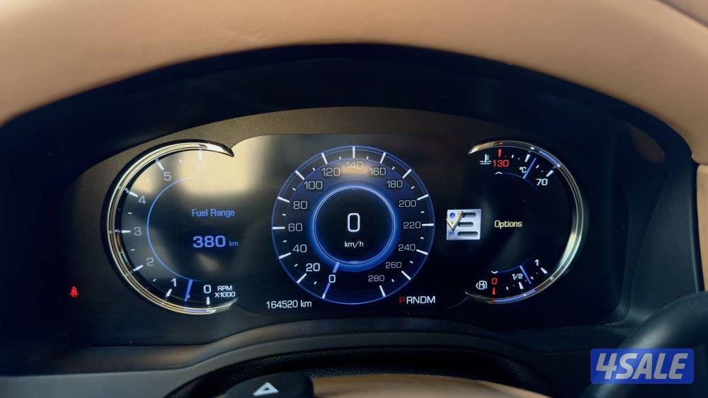 كاديلاك اسكاليد بلاتينيوم موديل 2016 نضيف جدا وارد امريكا7