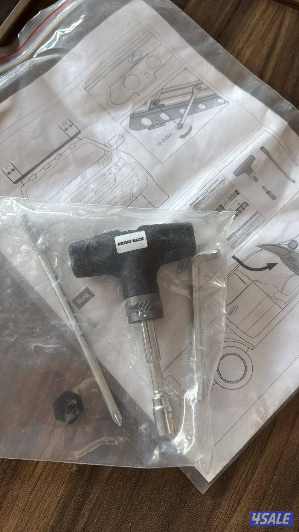 سلة rhino-rack وسلم جيتور واقزوز بوليت6