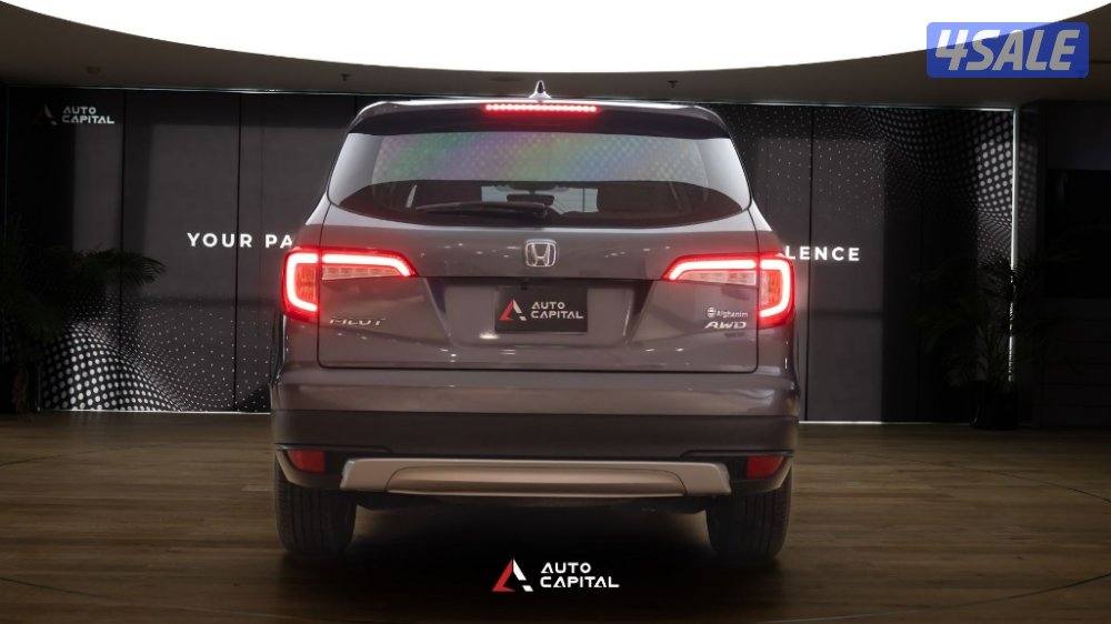 Honda Pilot MRV AWD 3.5L V6 - 3 rpws 7 seater2