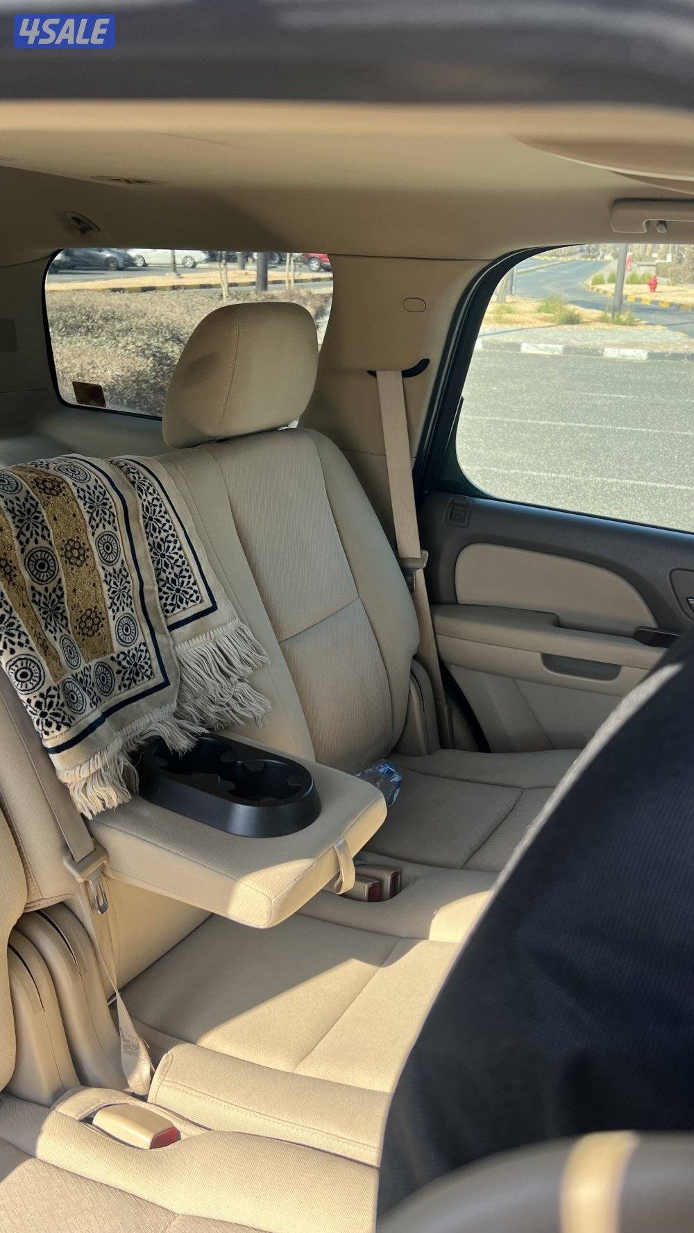 للبيع شفر تاهو 2011 LT اسود4