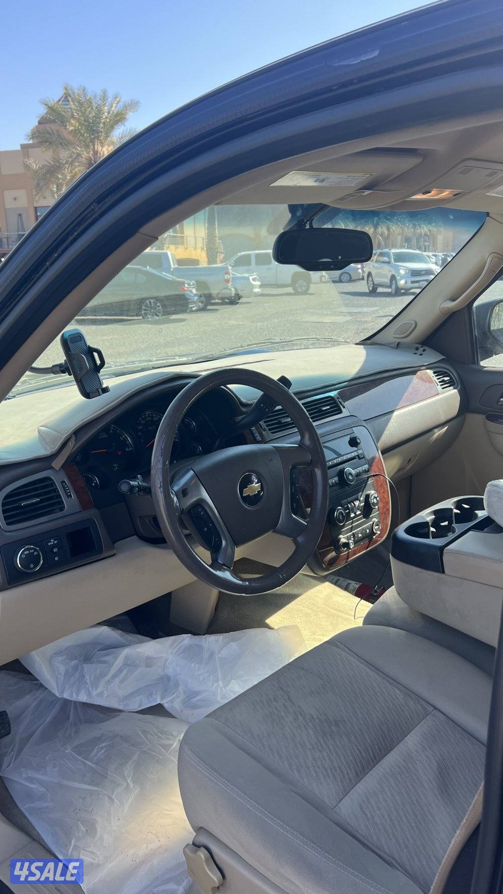 للبيع شفر تاهو 2011 LT اسود6