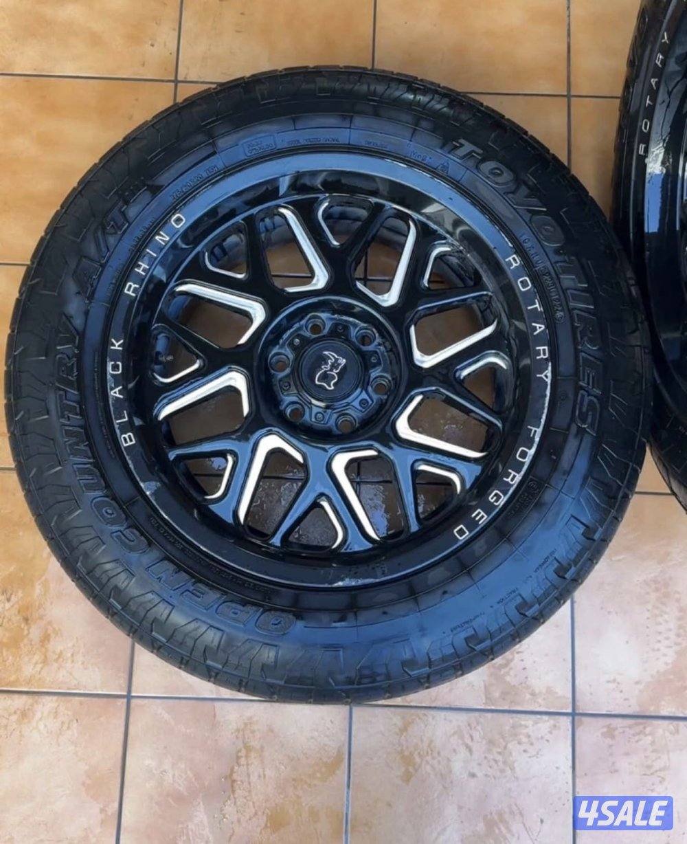 ٤ رنقات بلاك راينو اصليين وتوايرهم بيع او بدل شرط النظافة وحالتهم زينة1