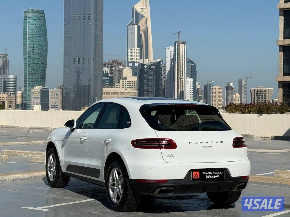 بورشهMACCAN موديل2018 عداد88الف وارد بهبهاني سيرفس منتظم2