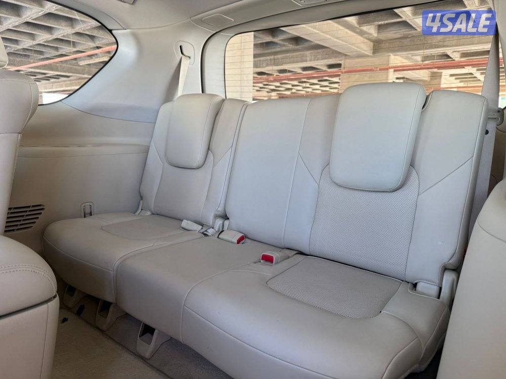 انفينيتيQX80 موديل2016 عداد81الف وارد البابطين سيرفس منتظم11