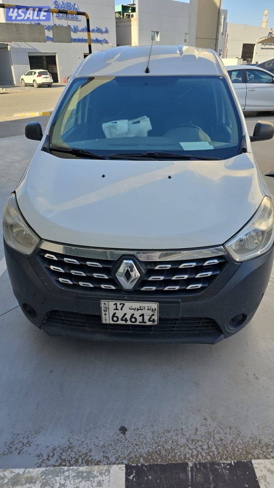 سيارة رينو دوكو موديل 2020 بحالة جيدة0