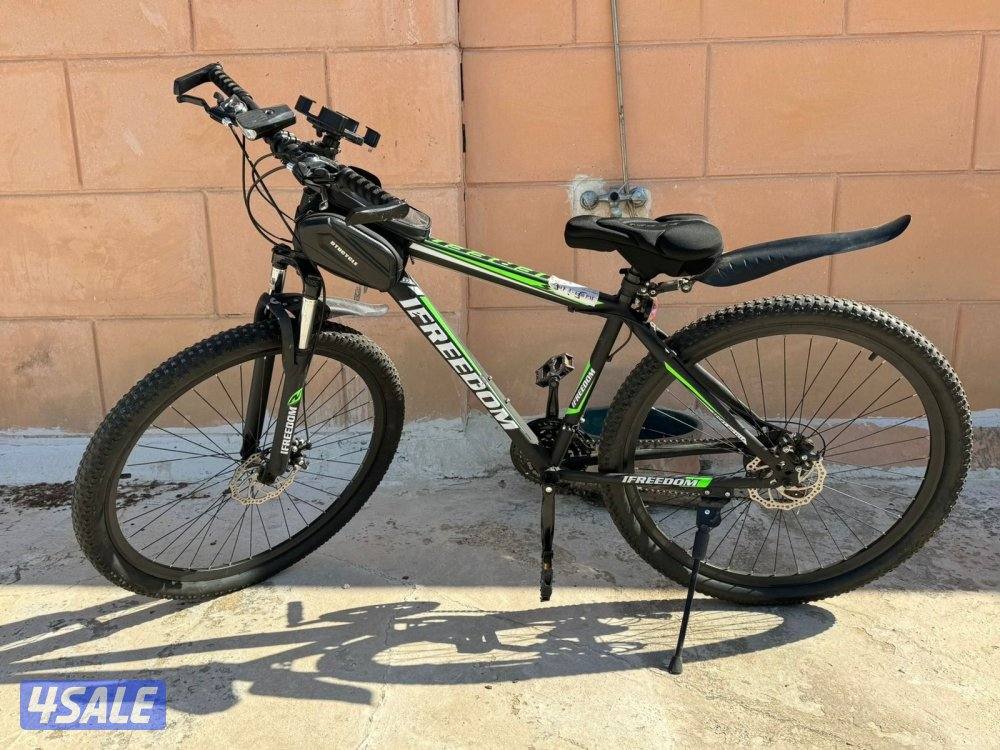 للبيع دراجة هوائيه بحالة ممتازة1