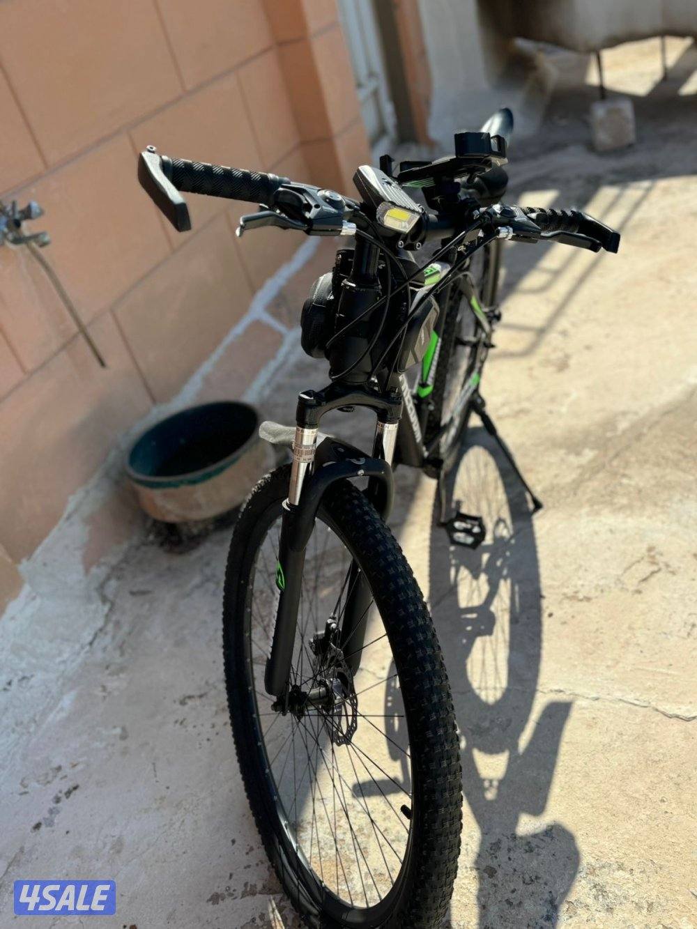 للبيع دراجة هوائيه بحالة ممتازة3