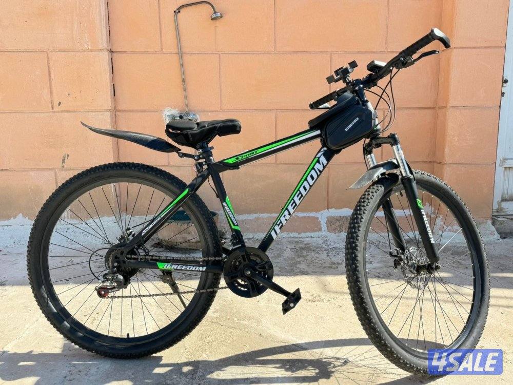 للبيع دراجة هوائيه بحالة ممتازة4