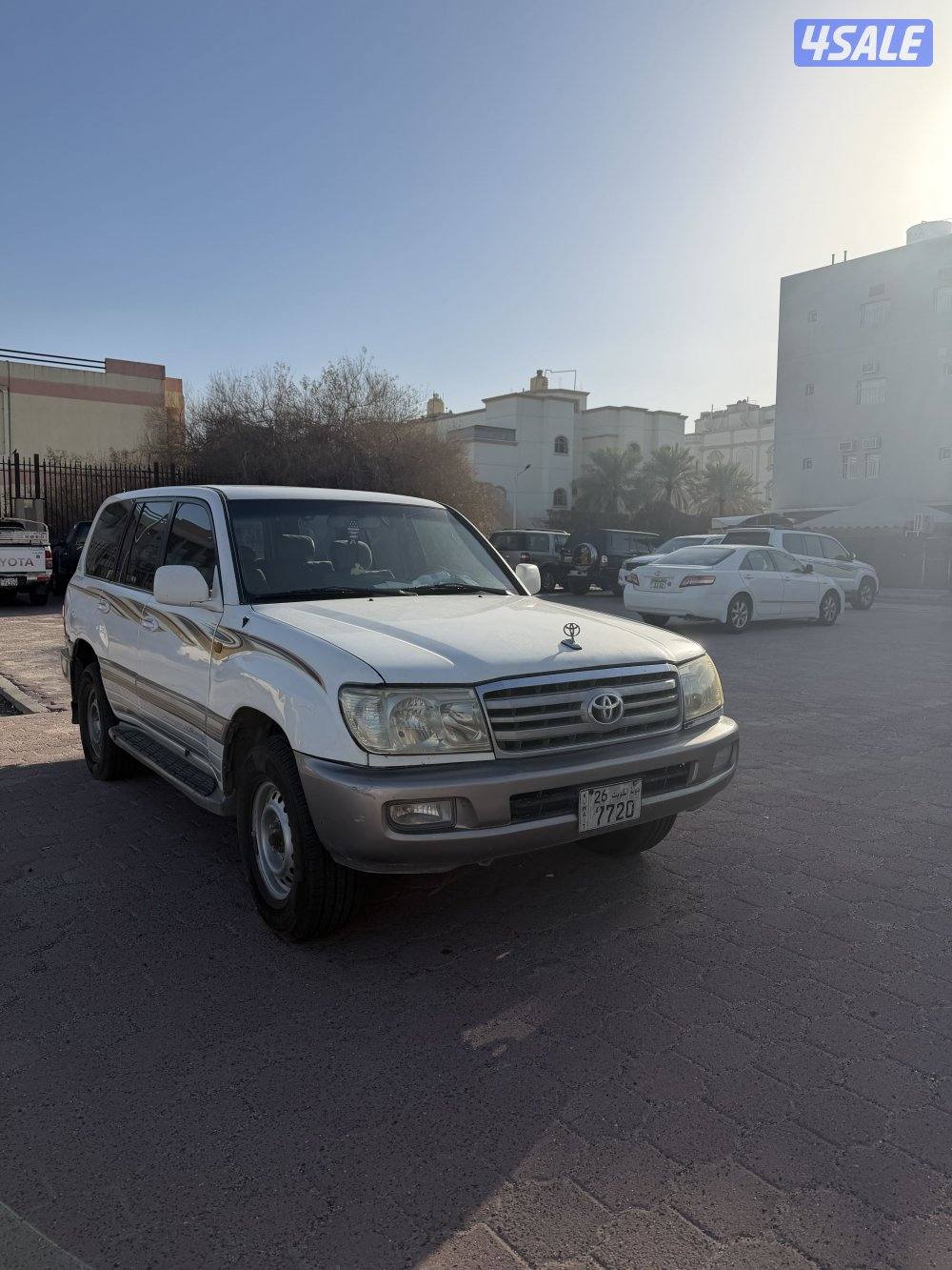 للبيع لاند vxr 2003 توني مجفد قيره و طق على الكفاله لحد الحين ماشي 5950