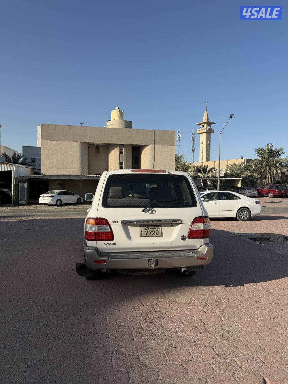 للبيع لاند vxr 2003 توني مجفد قيره و طق على الكفاله لحد الحين ماشي 5954