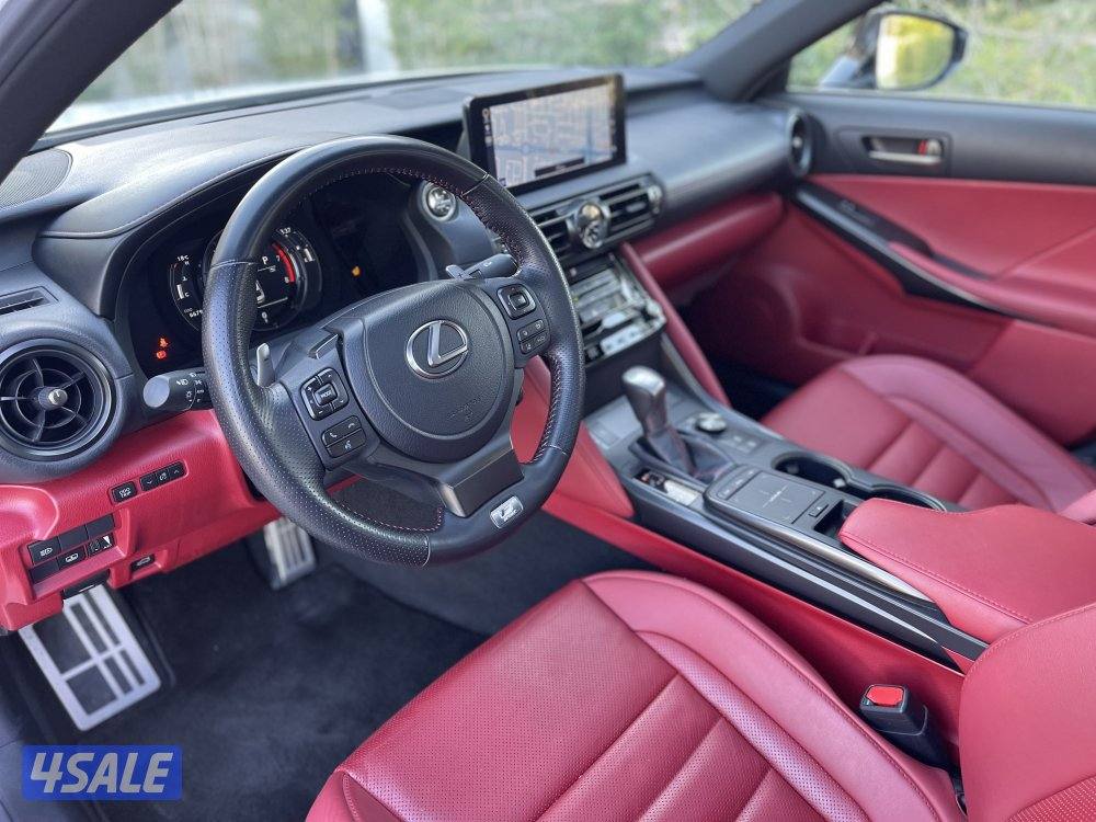 لكزس is350 FSPORT صبغ الوكاله موديل 20238