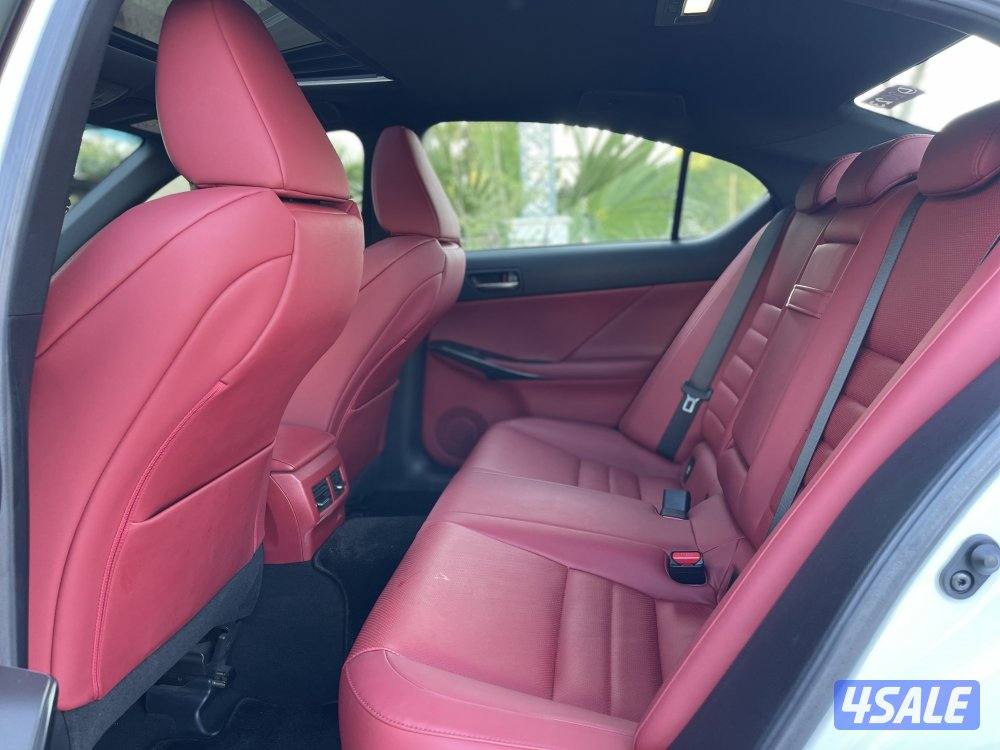 لكزس is350 FSPORT صبغ الوكاله موديل 20239