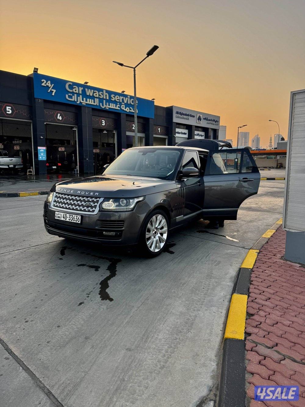 للبيع رنج روفر HSE 20162