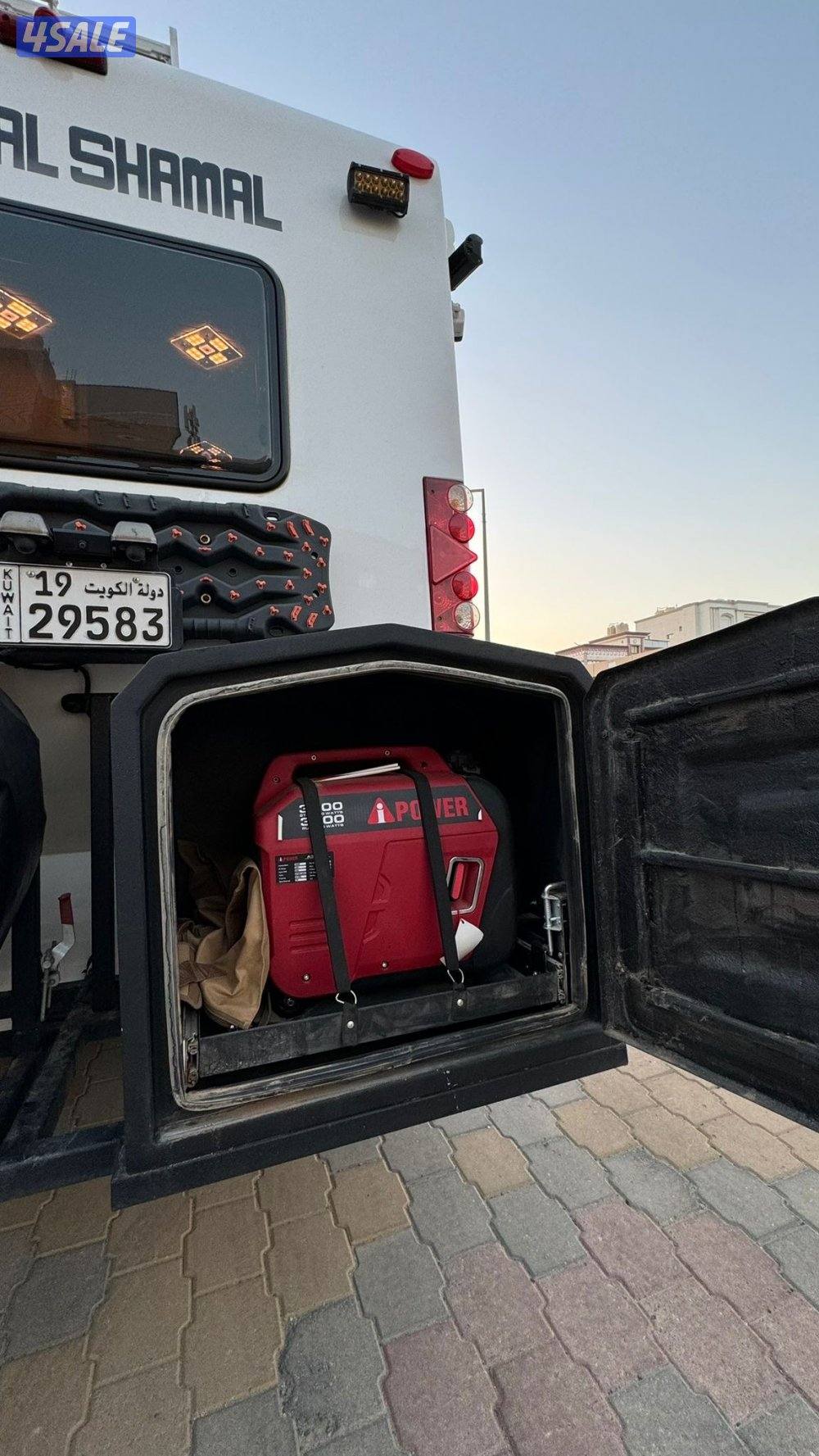 فورد كرفان10