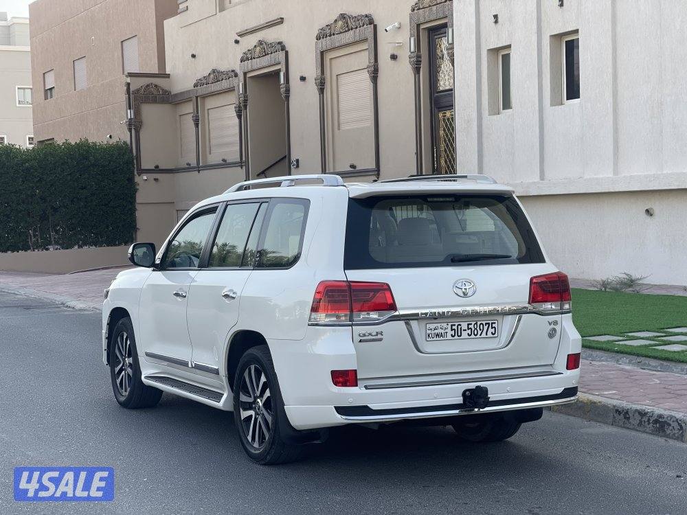 لاندكروزر تورنق2